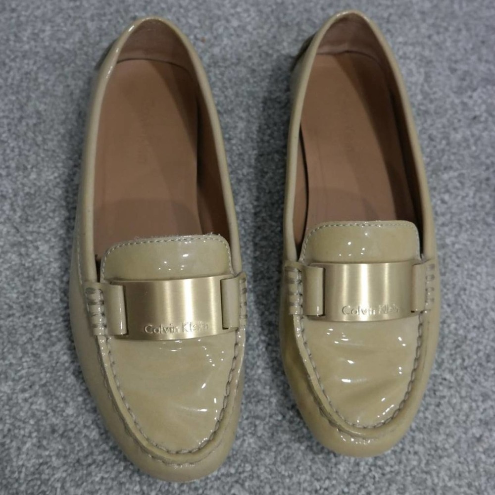 CALVIN KLEIN LISETTE SIze 5.5 COCOON SOFT PATENT WOMEN'S FLAT SLIP ON SHOES